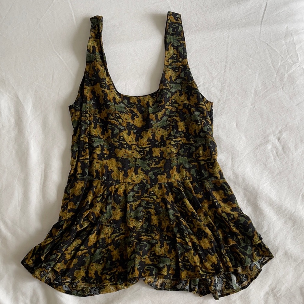 Jack size s Camo top